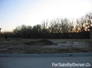 1339 W Cademon Cir, Lincoln, NE 68523