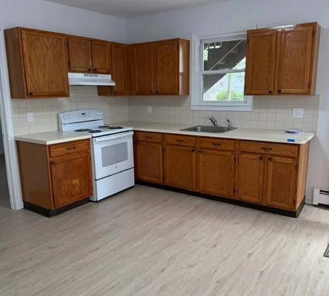 14-18 Kerema Ave #1 — Photo 4