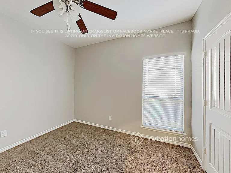 724 Lake Sierra Way — Photo 11