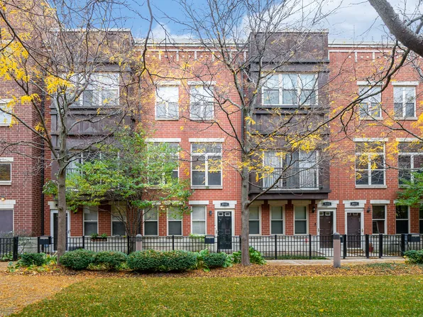 2513 S Calumet Ave, Chicago, IL 60616