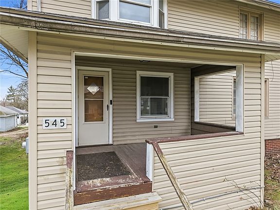 3rd image of 545 & 625 Davis St
