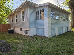1411 Milton Rd, Alton, IL 62002