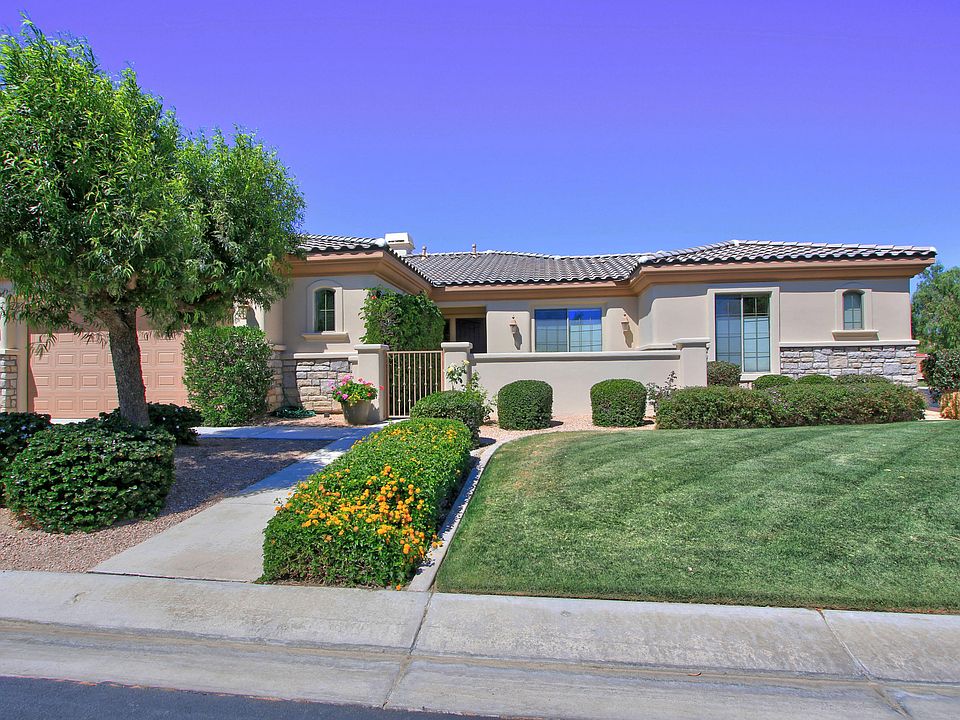 1st image of 49835 Patti Ct