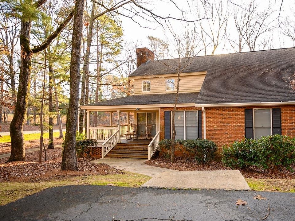 1st image of 1000 Cupp Ln