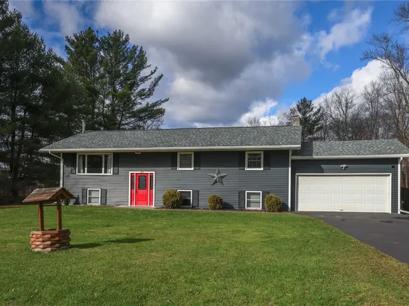 97 E Sullivanville Rd, Horseheads, NY 14845