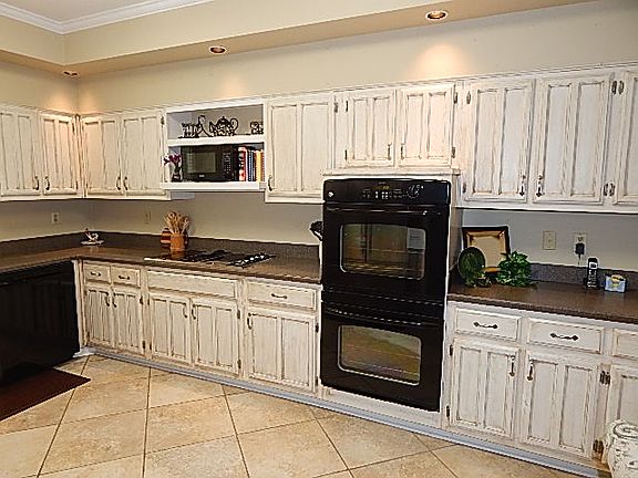 5th image of 1685 Sherwood Ln