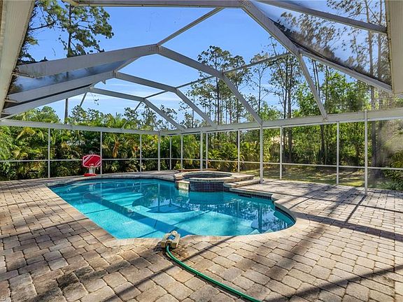 2nd image of 660 Everglades BLVD S