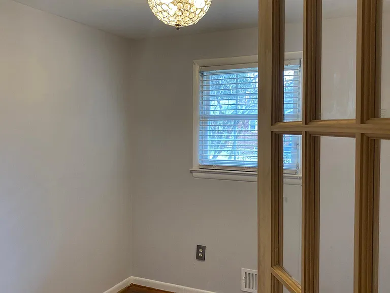 7916 Wynnwood Dr — Photo 6