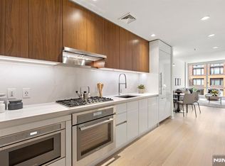 1000 Maxwell Ln #10E, Hoboken, NJ 07030