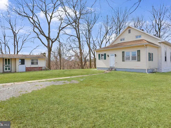 1547 W Lisburn Rd, Mechanicsburg, PA 17055