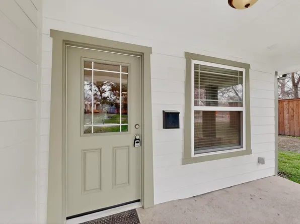 1306 Oak St, McKinney, TX 75069