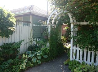 6705 49th Ave SW, Seattle, WA 98136