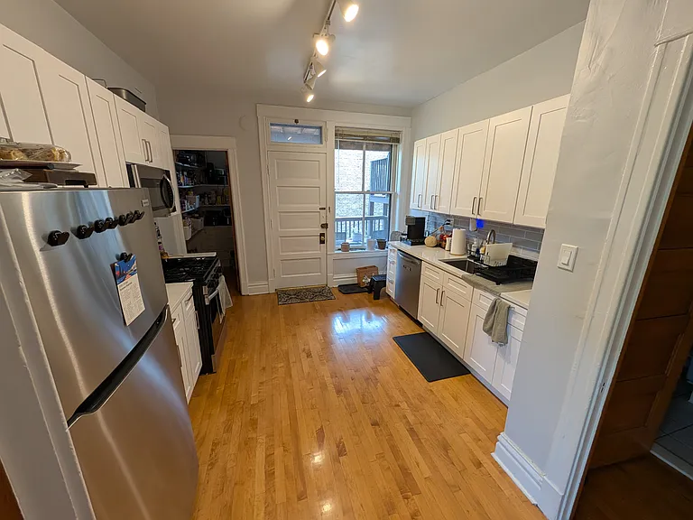 3459 N Marshfield Ave #2 — Photo 14
