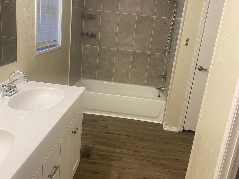 134A Loma Linda Ln — Photo 15