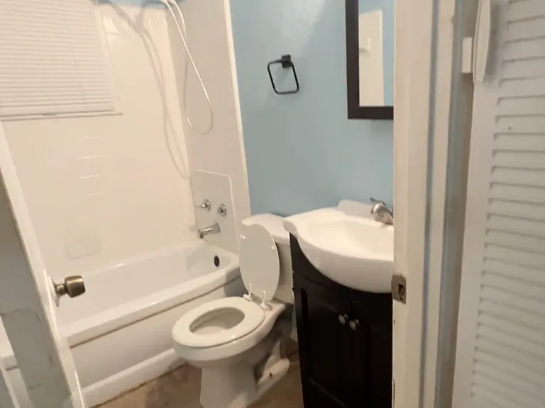 4808 Shawmont Dr NW — Photo 9