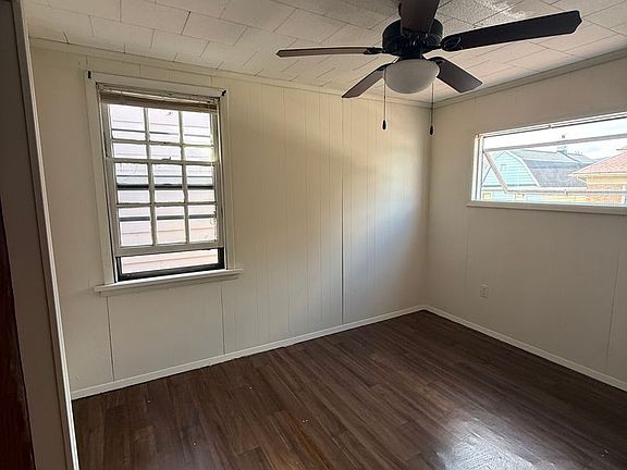 2nd image of 205 3rd Ave