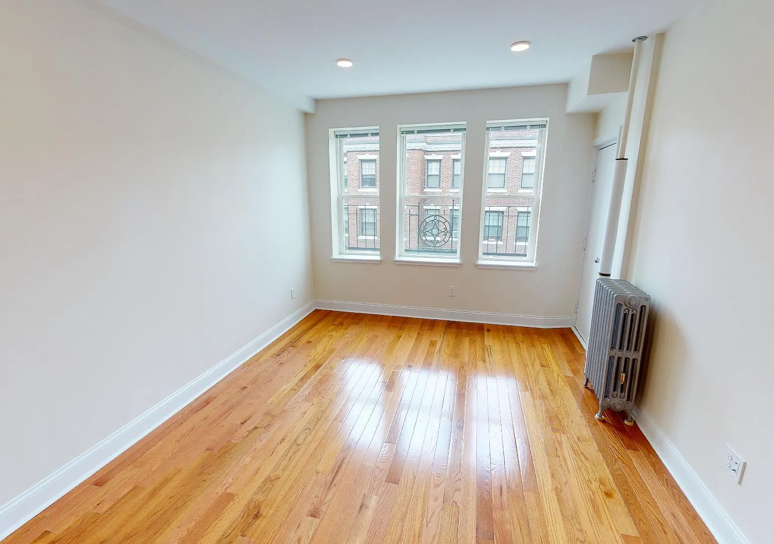 2 bed, 9999 sqft, $3,345 — Photo 1