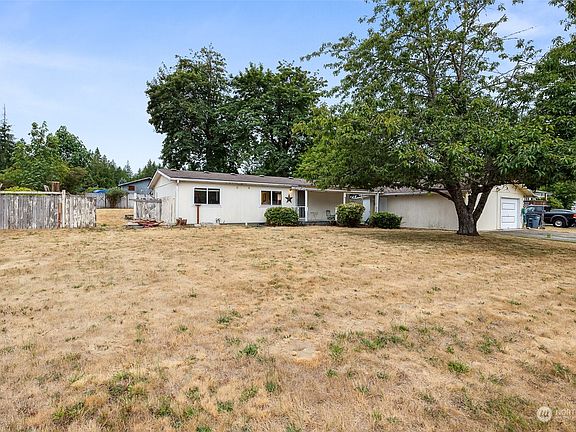 2nd image of 13120 212th Avenue Ct E