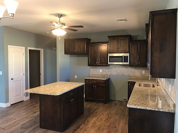 2nd image of 31 William Ln