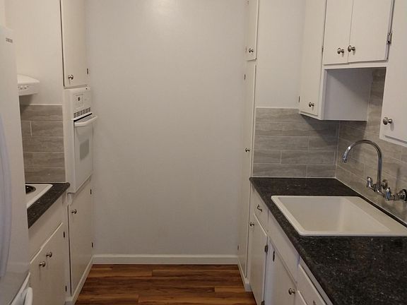3rd image of 875 Northrup St APT 21