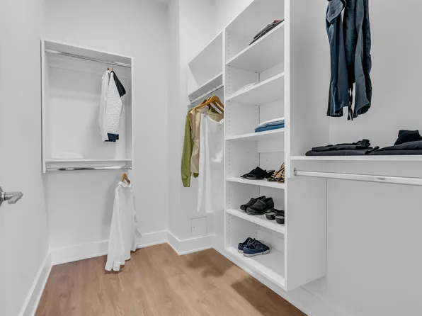 345 Avenue A image 6 of 20