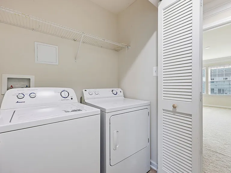 7833 Wormans Mill Rd — Photo 37