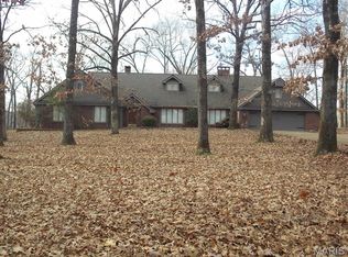 1301 Lurlyn Rd, Poplar Bluff, MO 63901