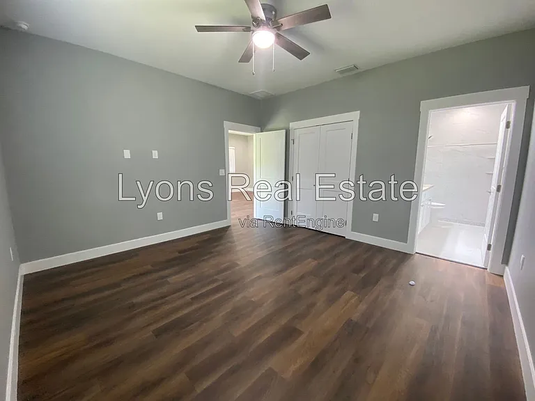 10398 Port Everglades St — Photo 19
