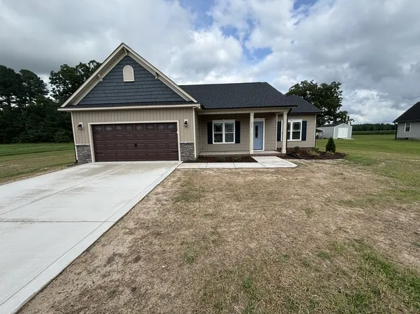 200 Budd Godwin Ln, Dunn, NC 28334