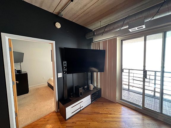 5th image of 1430 S Michigan Ave APT 408