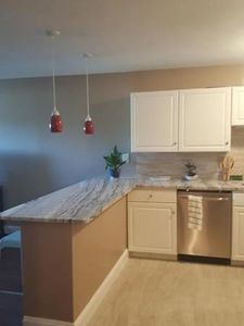 1000 Governors Dr APT 4, Winthrop, MA, 02152