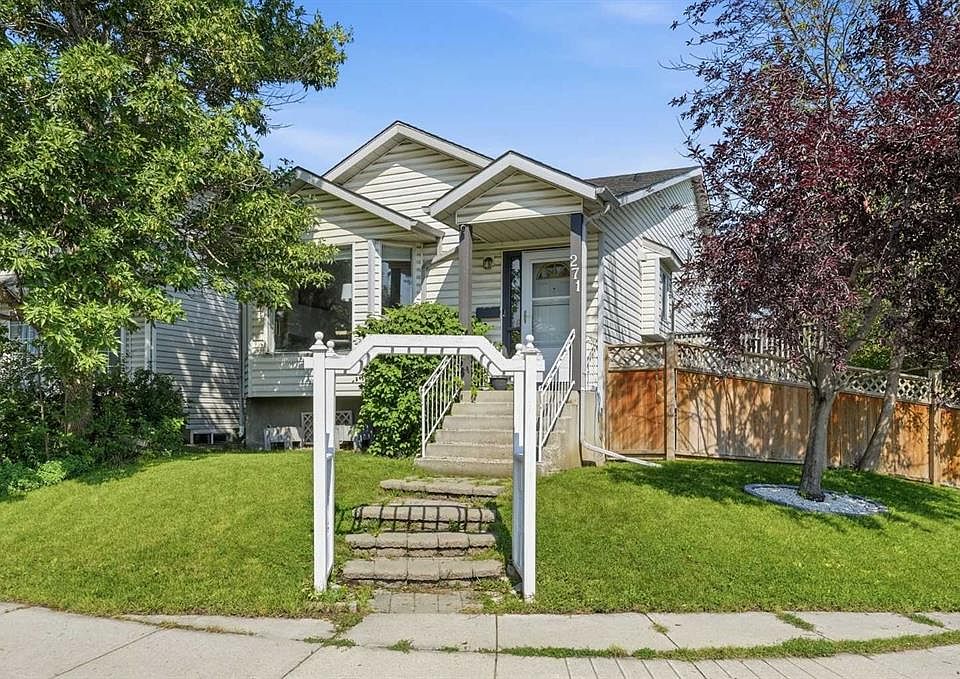 1st image of 271 S Erin Meadow Close SE
