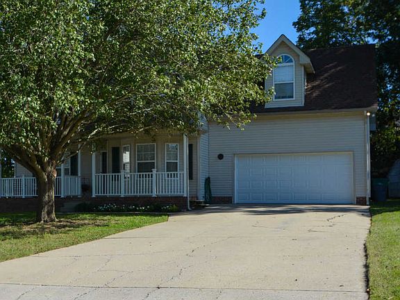 3rd image of 213 Moorhill Ave
