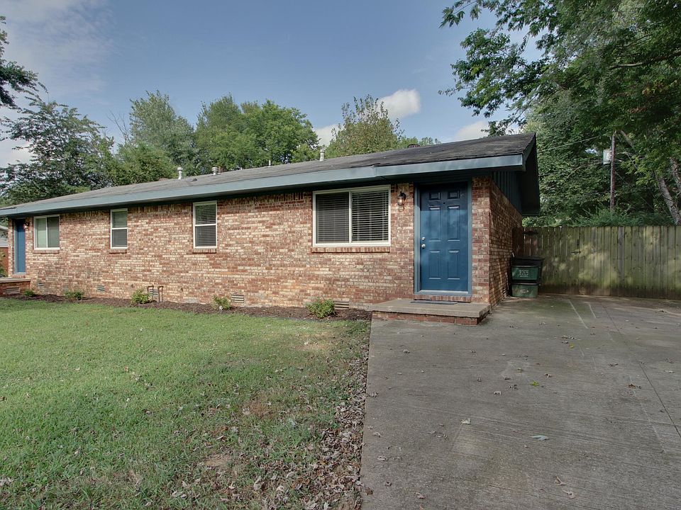 1st image of 208 N Florene St