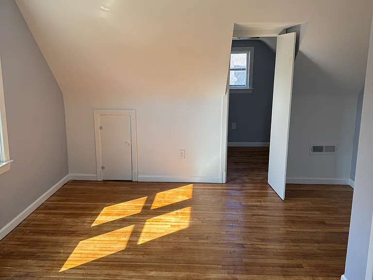 1302 Hazel St — Photo 23
