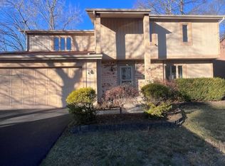 2647 Cotswold Rd, Toledo, OH 43617