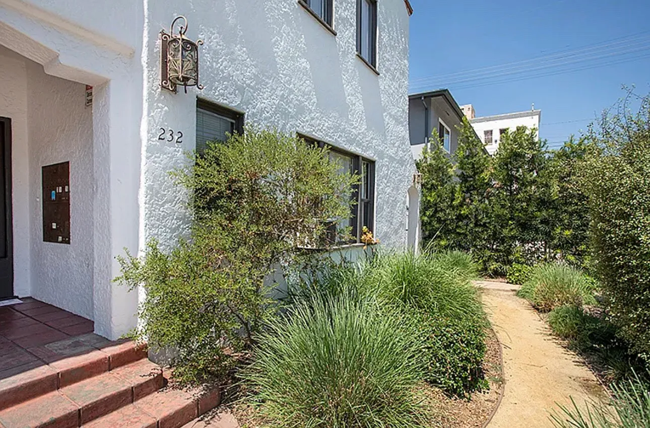 1 bed, 650 sqft, $2,350 — Photo 2