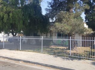 15824 Hartland St, Van Nuys, CA 91406