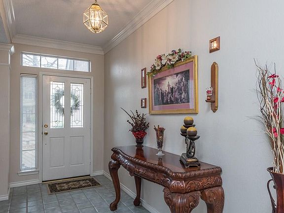 5th image of 8625 Shadybrooke Dr