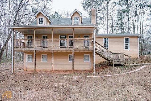 2nd image of 326 Creekbend Dr