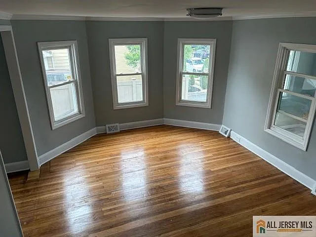 65 W Stearns St — Photo 12