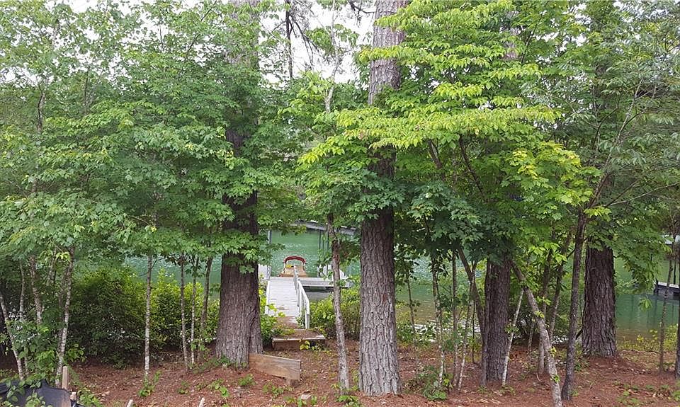 2nd image of 310 Long View Ridge Ln