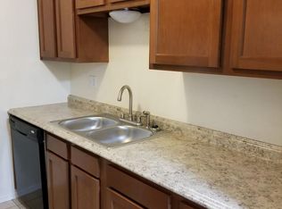 2753 N Salem APT 102, Mesa, AZ 85215