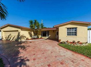 9349 NW 24th Pl, Pembroke Pines, FL 33024