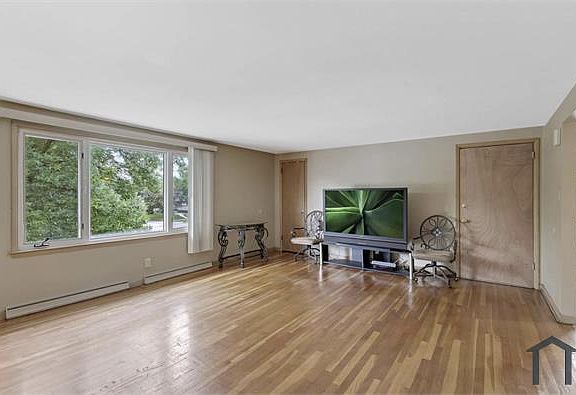 2nd image of 7606 W Grantosa Dr