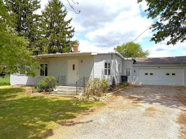 1424 E Greenville Pike, Winchester, IN 47394