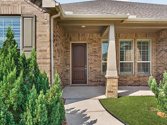 4th image of 230 Kimblewick Way