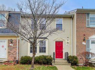 18 Indian Hills Ct, Rockville, MD 20855