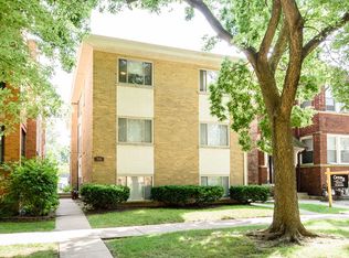 718 Mulford St APT 3S, Evanston, IL 60202