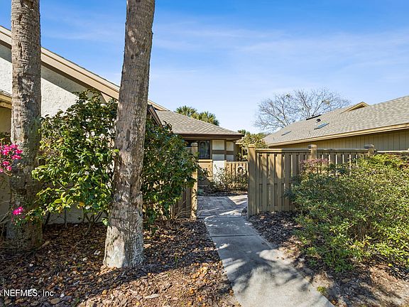 2nd image of 122 OCEAN RIDGE Drive
